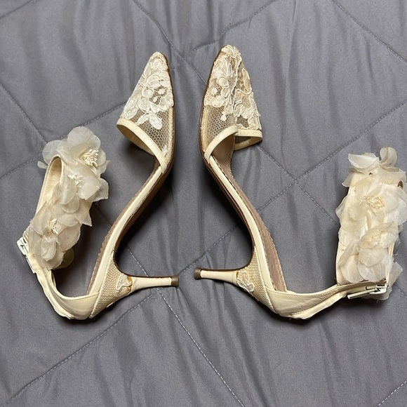 Chloé Spring 2010 Ready to Wear Vintage Lace Kitten Heel Size 35/5 - Picture 8 of 16